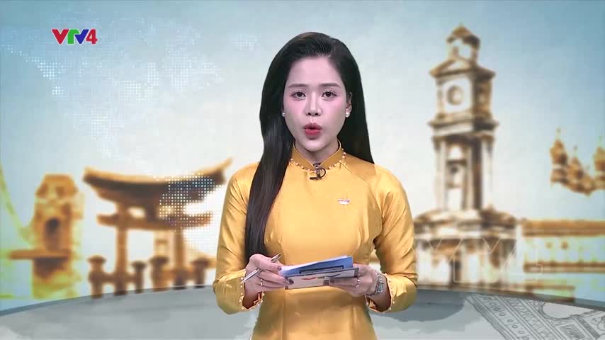 Bay cao đại kỳ Tổ Quốc trong ngày sinh nhật Bác