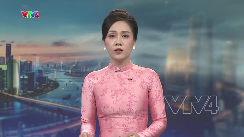 Thủ tướng dâng hoa tưởng niệm Chủ tịch Hồ Chí Minh