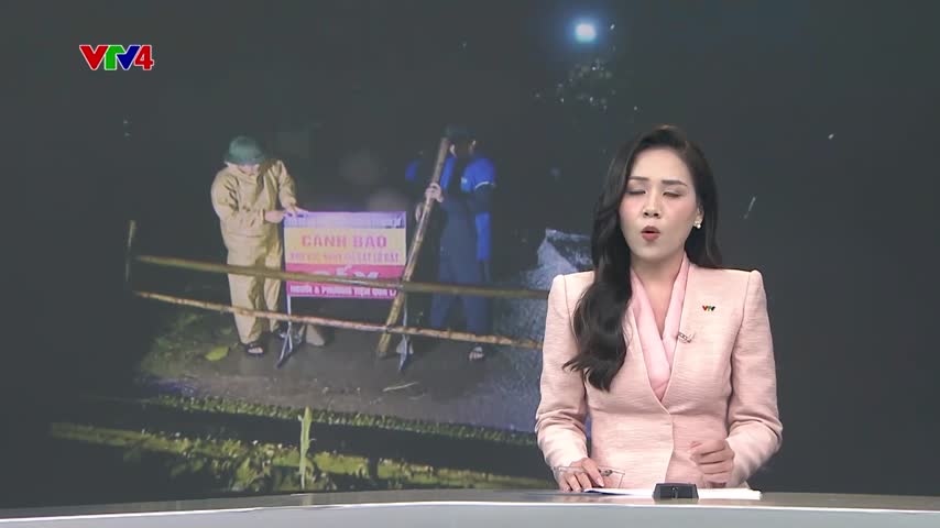 Ứng trực đảm bảo an toàn tại các ngầm tràn ngập lụt