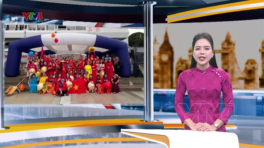  Diễu hành áo dài Việt Nam - Malaysia rực rỡ sắc màu đại lễ 2/9