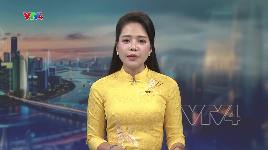 Chủ tịch Quốc hội gặp gỡ cộng đồng người Việt tại Trung Quốc