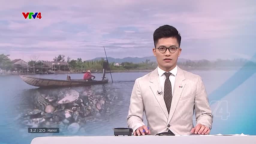 Mùa cào hến trên sông Trường Giang