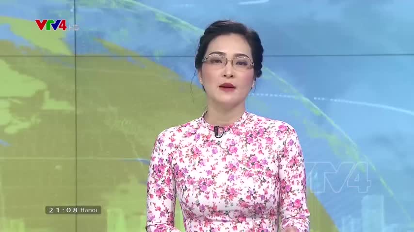Đưa 30 ngư dân gặp nạn vào đất liền