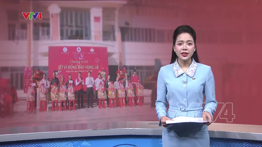 Tết nhân ái tại vùng lũ