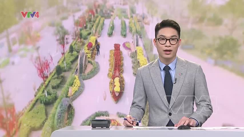 Không Khí tết cổ truyền tại đường hoa Hà Nội