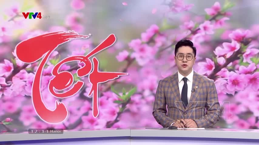 Người Việt tại Lào đi lễ chùa đầu năm