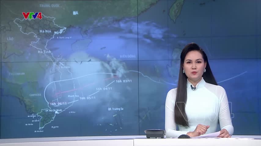 Bão số 10 suy yếu khi vào gần bờ