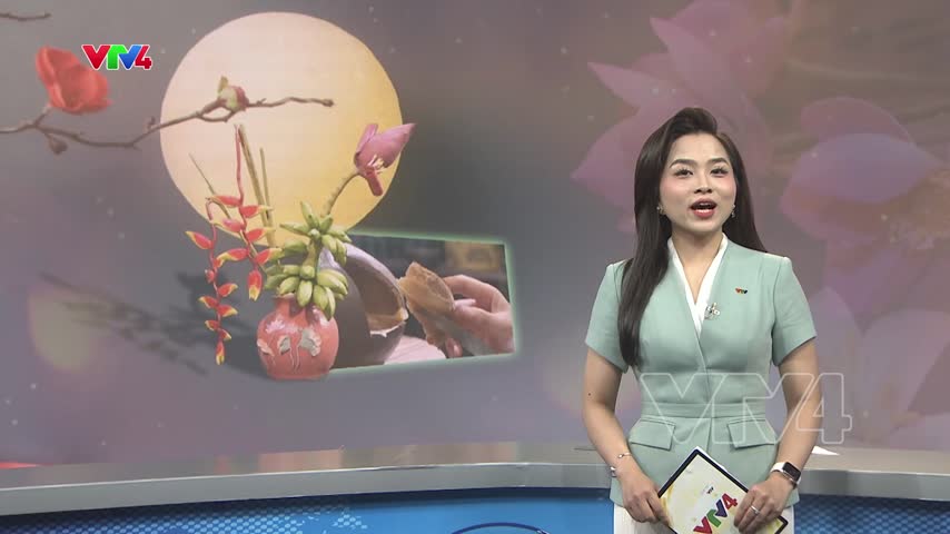 Nét gốm, dáng hoa trong bánh trung thu