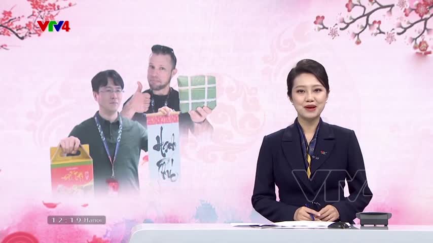  Nhân sự nước ngoài tìm hiểu văn hóa Tết Việt