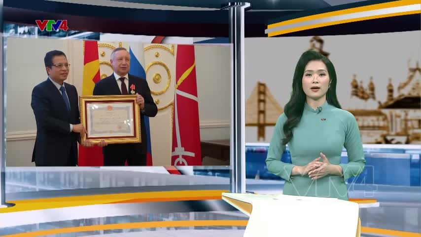 Trao tặng Huân chương hữu nghị Việt Nam tại Saint Petersburg