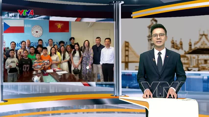 Kiên trì dạy tiếng Việt cho lớp trẻ tại Séc 
