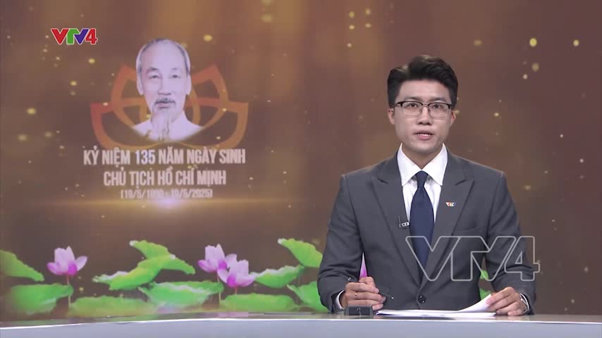 Hội diễn nghệ thuật tại Lào chào mừng sinh nhật Bác
