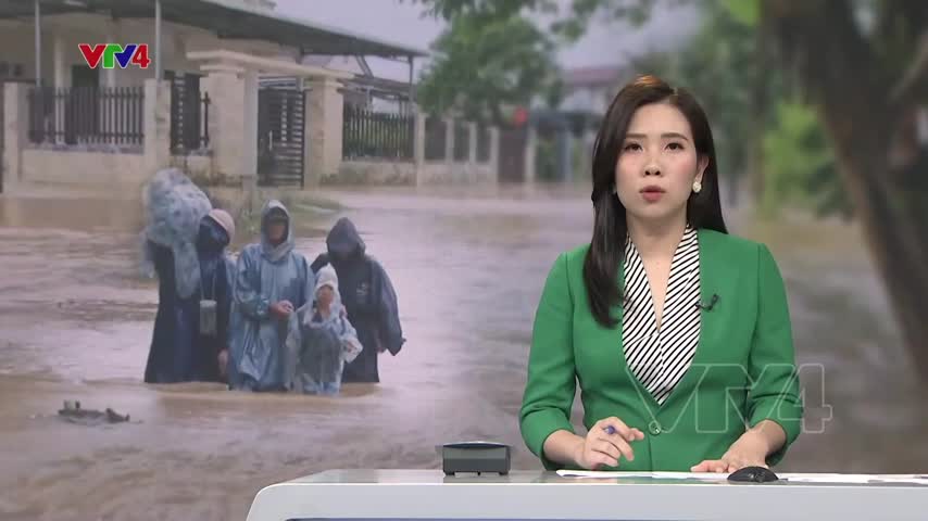 Khẩn trương di dời người dân đến nơi an toàn 