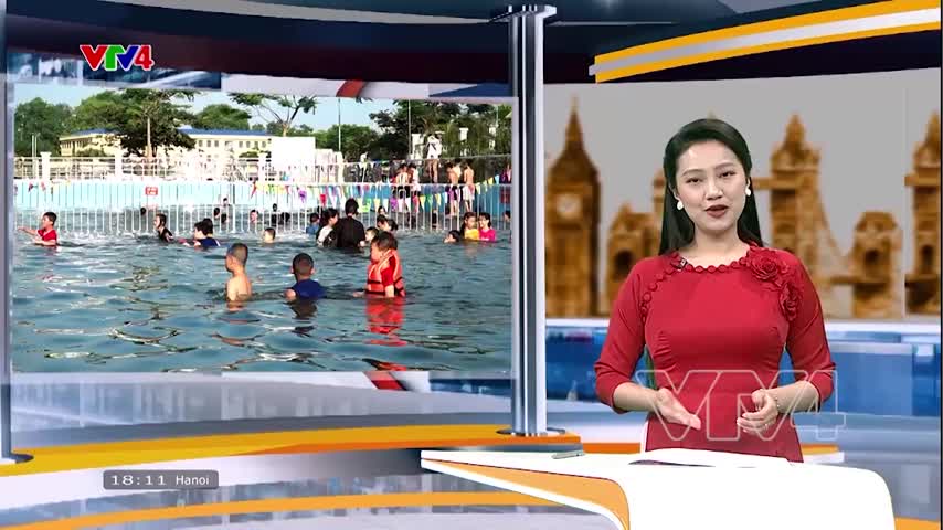 Hà Nội: Người dân đóng góp 'biến' ao làng thành bể bơi miễn phí