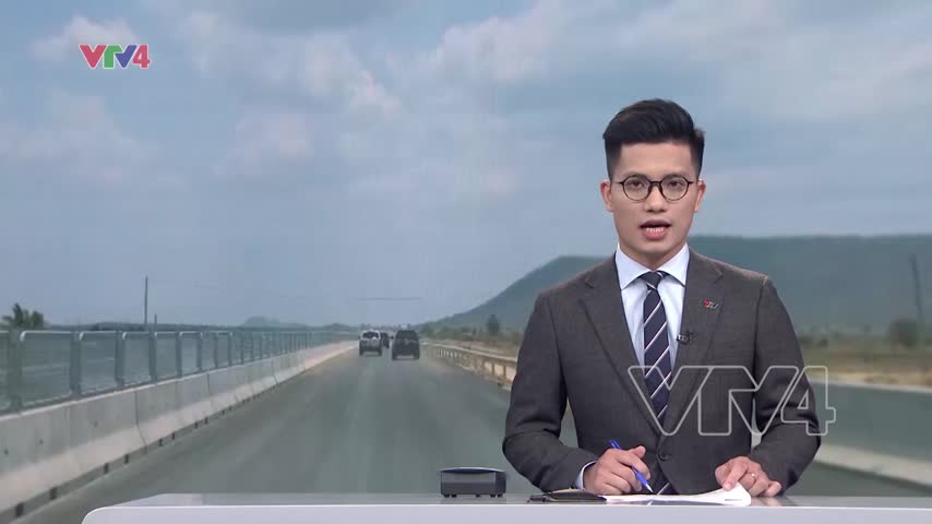 Thủ tướng kiểm tra dự án cao tốc Vĩnh Hảo - Phan Thiết
