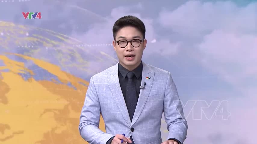 Tổng Bí thư dâng hương tưởng niệm Chủ tịch Hồ Chí Minh