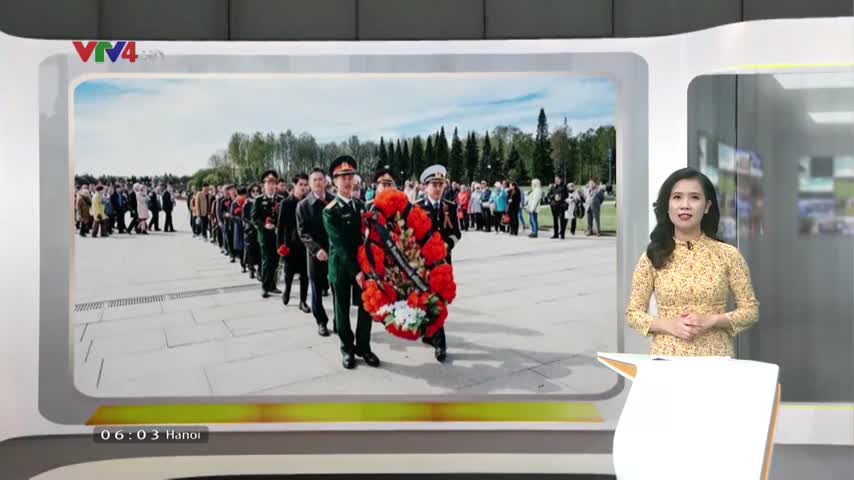 Người Việt tại Saint-Petersburg tri ân các anh hùng chống phát xít