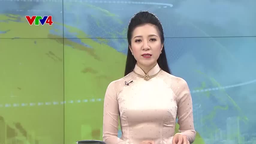 Bộ đội biên phòng hỗ trợ người dân vùng lũ