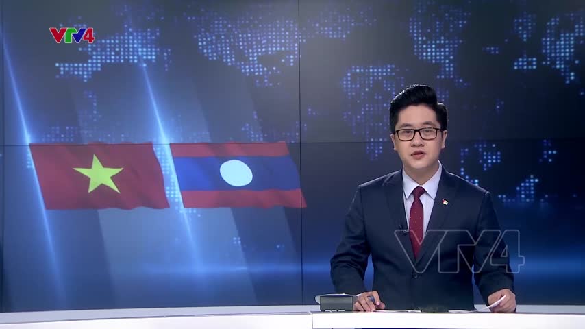 Chủ tịch nước hội kiến Thủ tướng Lào