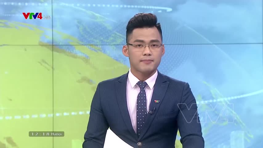 Đoàn bác sĩ Việt Nam khám bệnh từ thiện cho kiều bào và người dân Campuchia ở Kampong Chnang