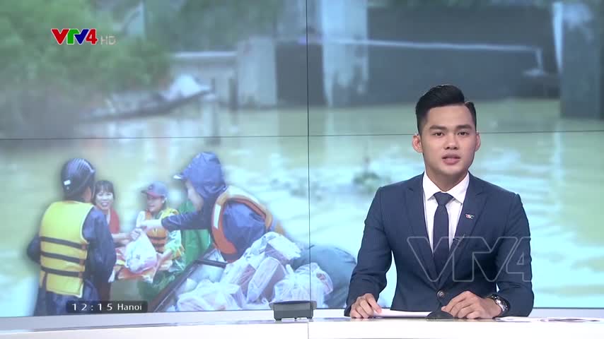 Hành trình mang quà cứu trợ đến với người dân vùng rốn lũ