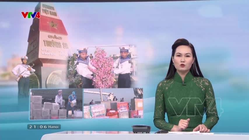 Đoàn công tác Vùng 2 Hải quân thăm, chúc tết nhà giàn DK1