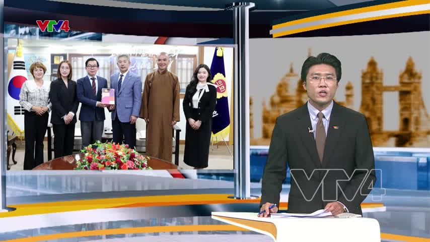Hội người Việt Nam tại tỉnh Chungcheongnam-do làm việc với Chủ tịch hội đồng tỉnh