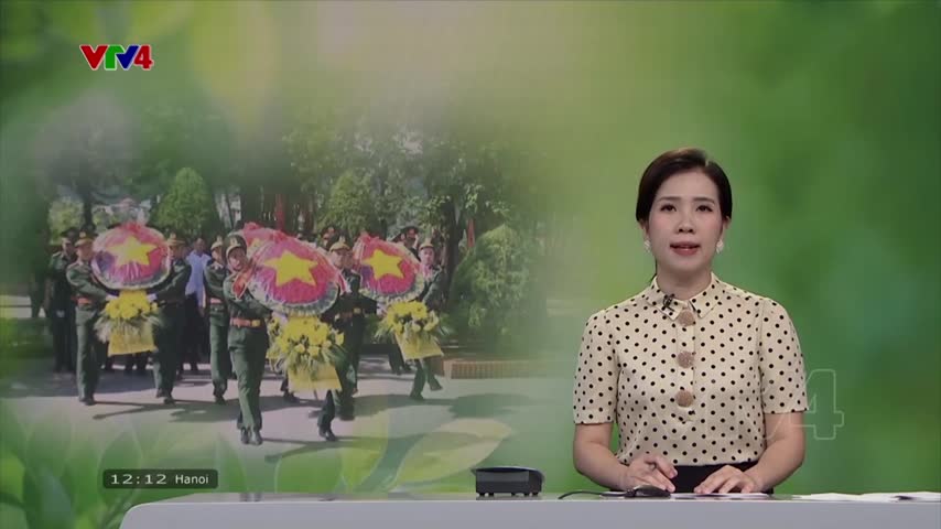 Dâng hương tưởng niệm các anh hùng, liệt sỹ Pò Hèn 