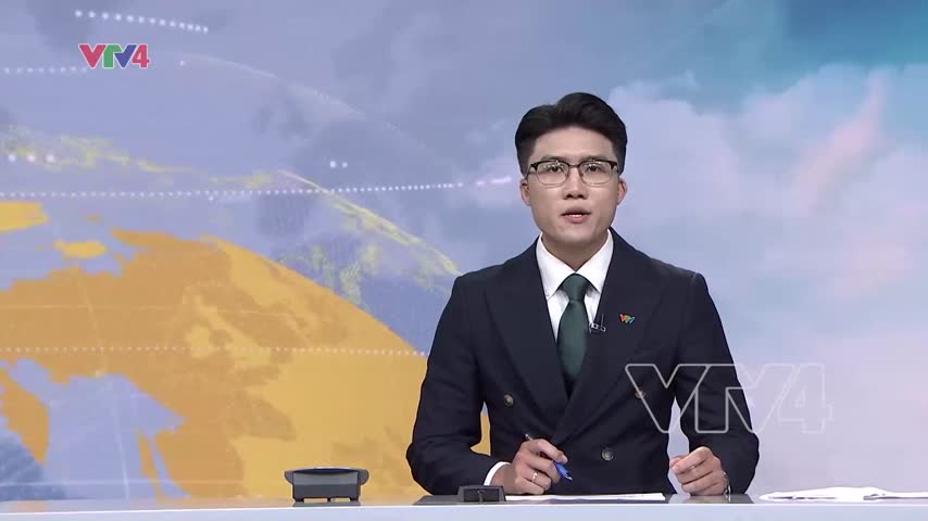 Xuyên đêm tìm kiếm 4 học sinh mất tích trên sông Hồng