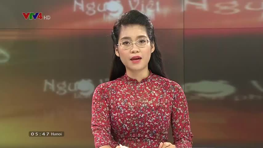 Trao tiền hỗ trợ cho bà con bị hỏa hoạn ở Campuchia