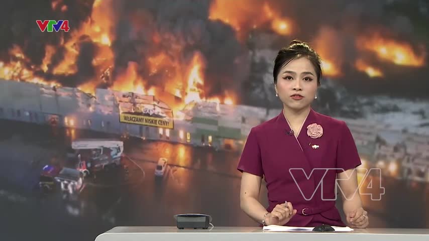 Họp tìm giải pháp hỗ trợ cháy trung tâm thương mại tại Ba Lan