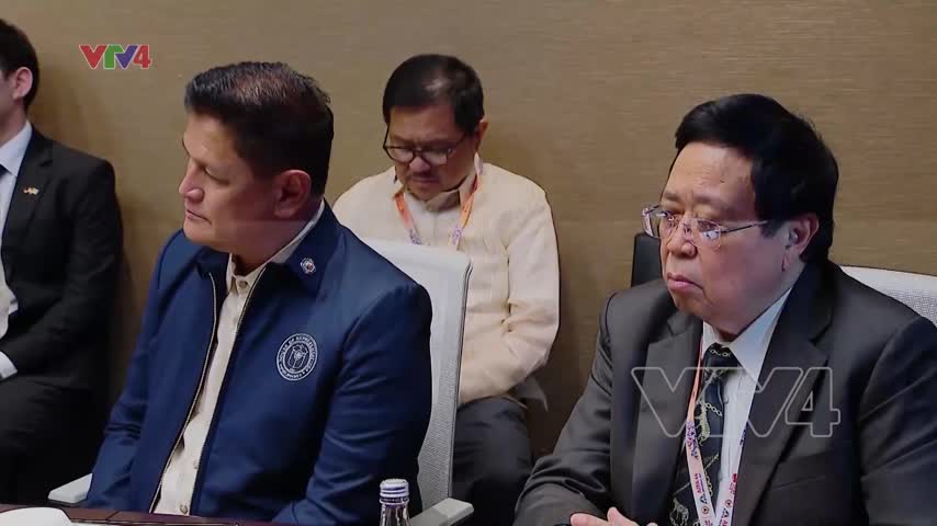 Chủ tịch Quốc hội gặp Chủ tịch Hạ viện Philippines