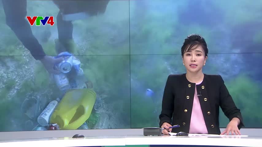 Những người thợ lặn giữ sạch môi trường biển