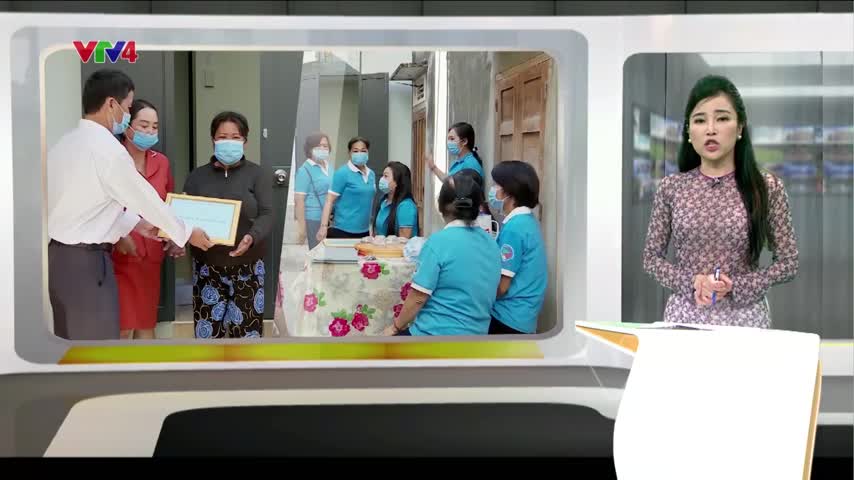 Nhóm phụ nữ giúp nhau vượt qua mùa dịch