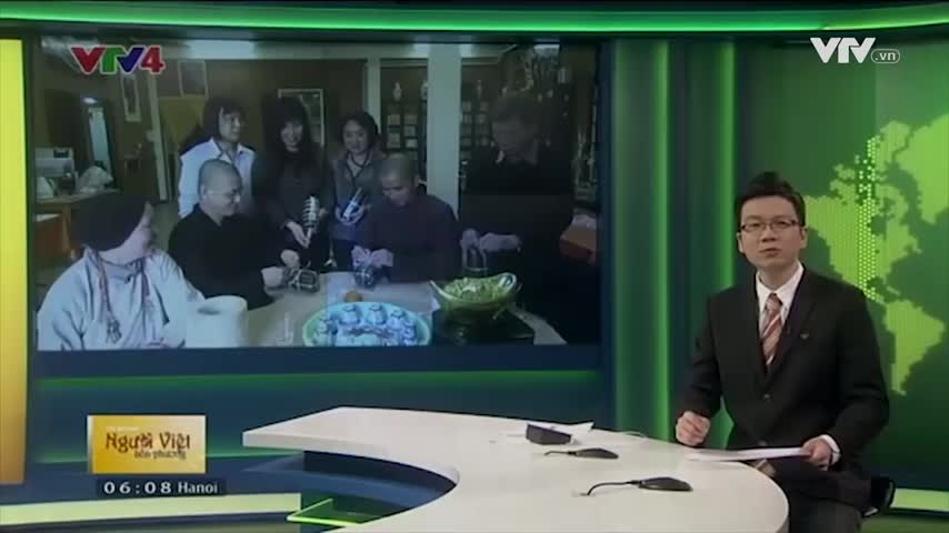 Chùa Trúc Lâm tại Pháp tổ chức gói bánh Chưng, bánh Tét