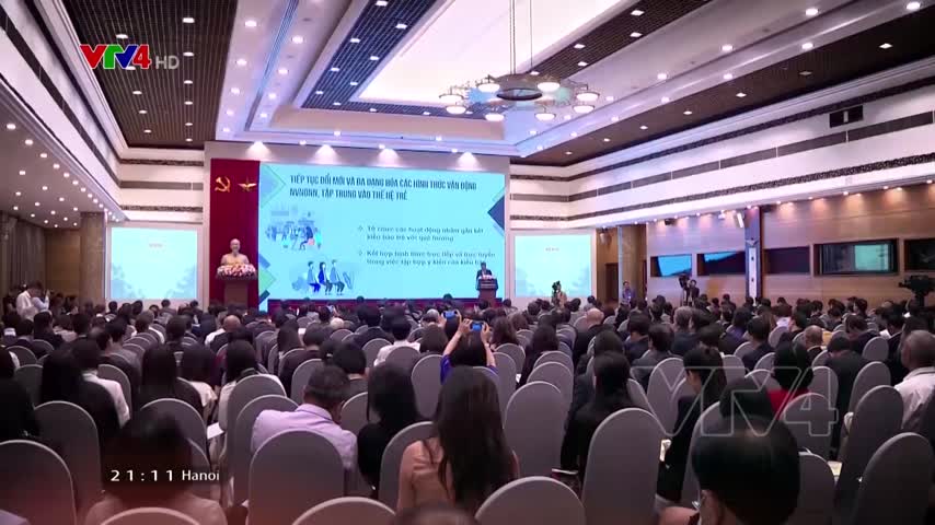 Tăng cường công tác về người Việt Nam ở nước ngoài trong tình hình mới