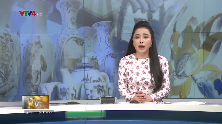 Độc đáo xứ men lam vẽ vàng của làng Bát Tràng
