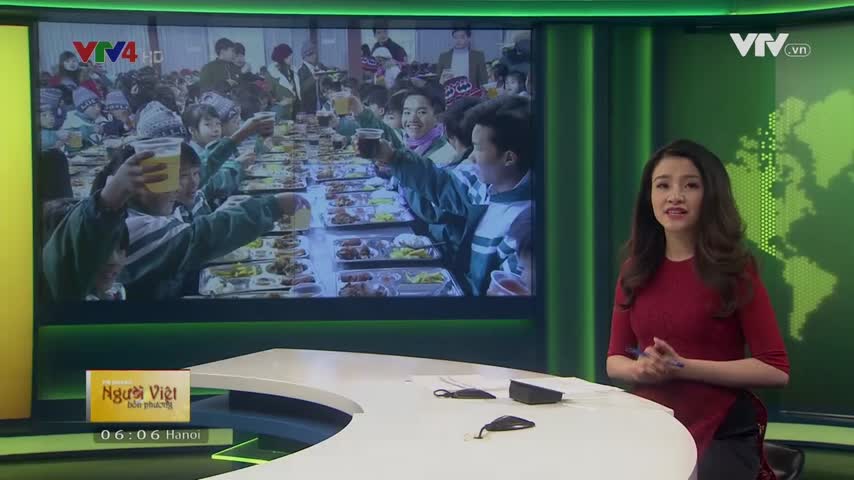 Tất niên cơm có thịt đến với học sinh vùng lũ Yên Bái