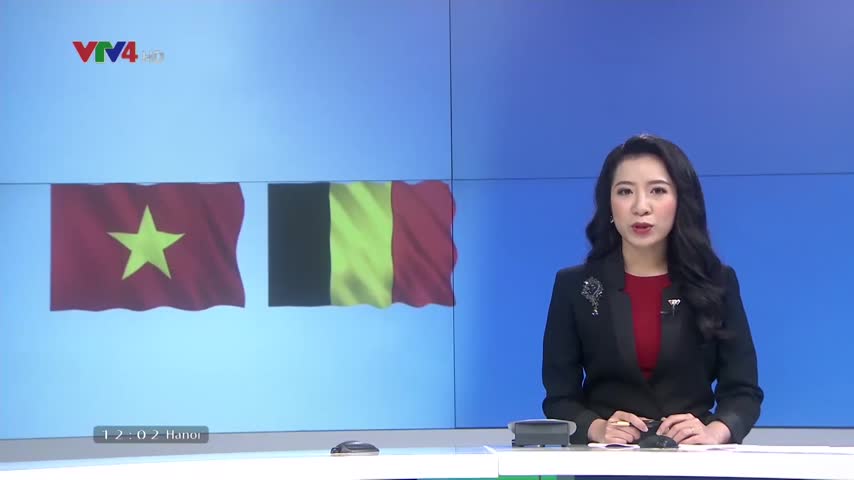 Chủ tịch Quốc hội thăm Đại sứ quán và gặp mặt cộng đồng người Việt tại Bỉ